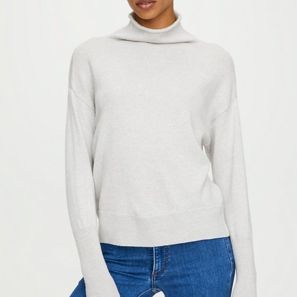 Aritzia Wilfred Cyprie Sweater - Picture 4 of 6